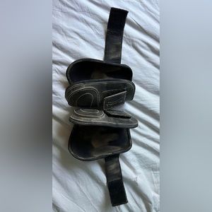 Tekna open front hind horse boots